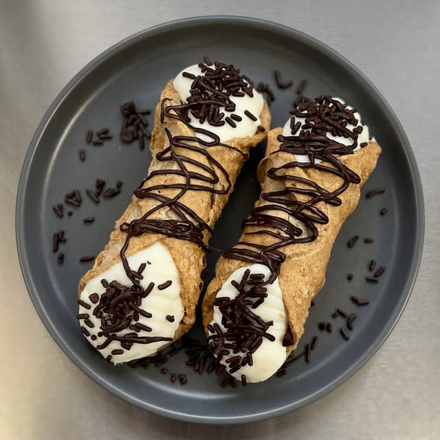 Fresh Cannoli.